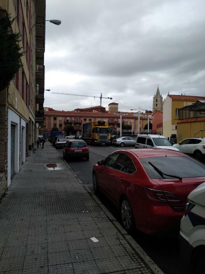 Alojamientos Turisticos Victor De Los Rios León Eksteriør bilde